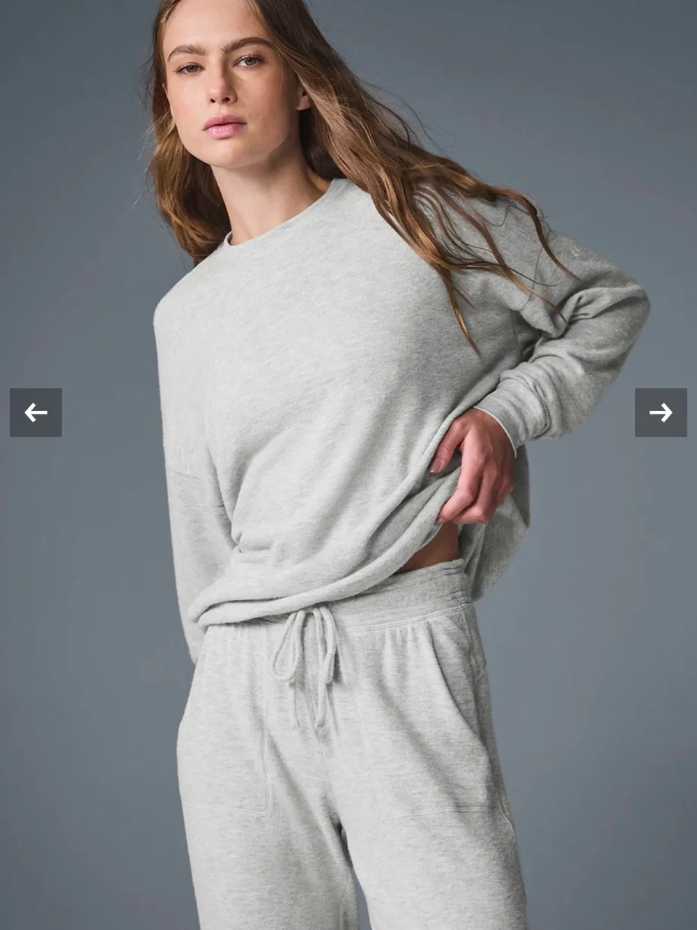 ALO Yoga SOHO soft gray set NWOT size M